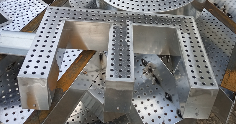 買家必讀：選購樓頂大字時(shí)怎么貨比三家？比什么？