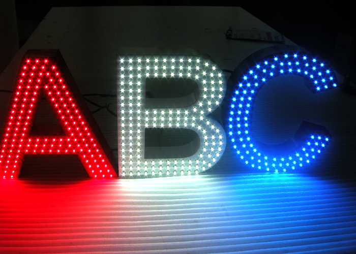 穿孔LED發(fā)光字 穿孔LED發(fā)光字