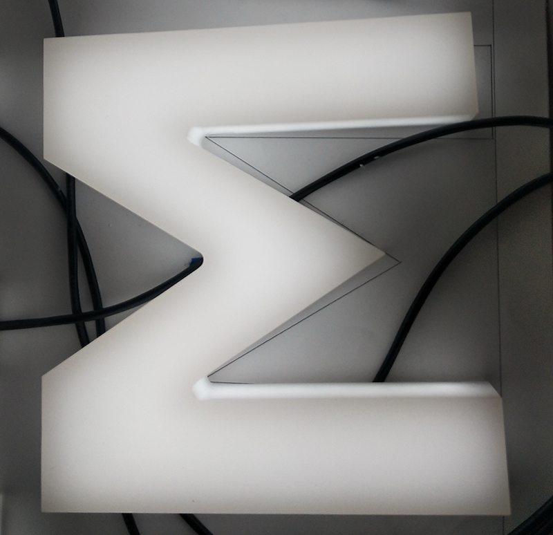 怎么鑒別一款LED迷你發(fā)光字的品質(zhì)？