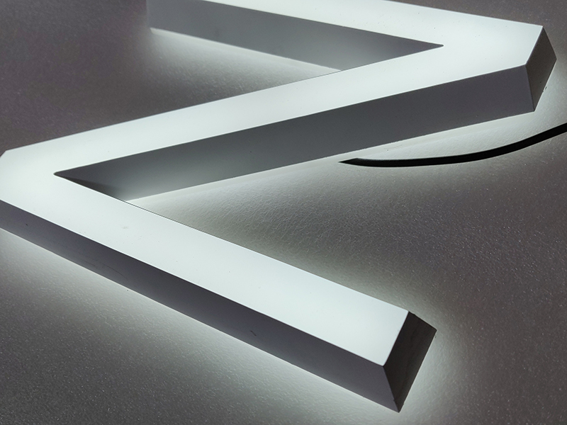 LED前后發(fā)光字的優(yōu)點有哪些？