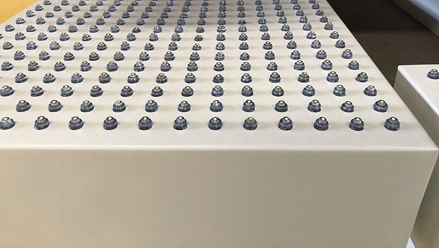 外露發(fā)光字與常規(guī)LED發(fā)光字的區(qū)別有哪些？