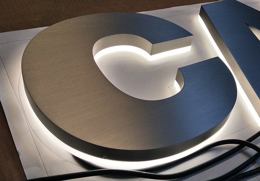 LED背發(fā)光字的6大特點優(yōu)點是什么？