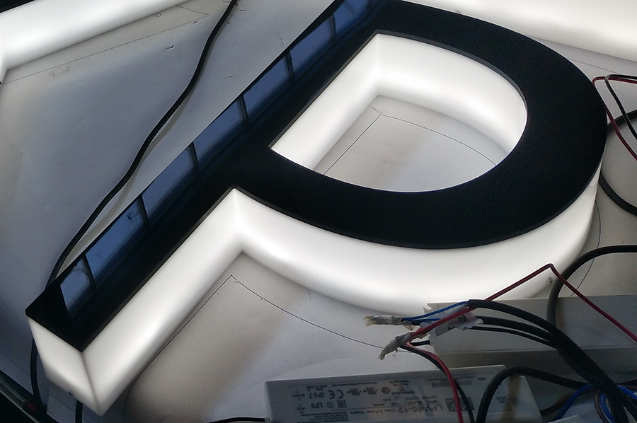 LED通體發(fā)光字4大特點是什么？