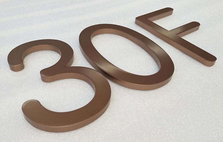 發(fā)光房號字的特點(diǎn)有哪些？