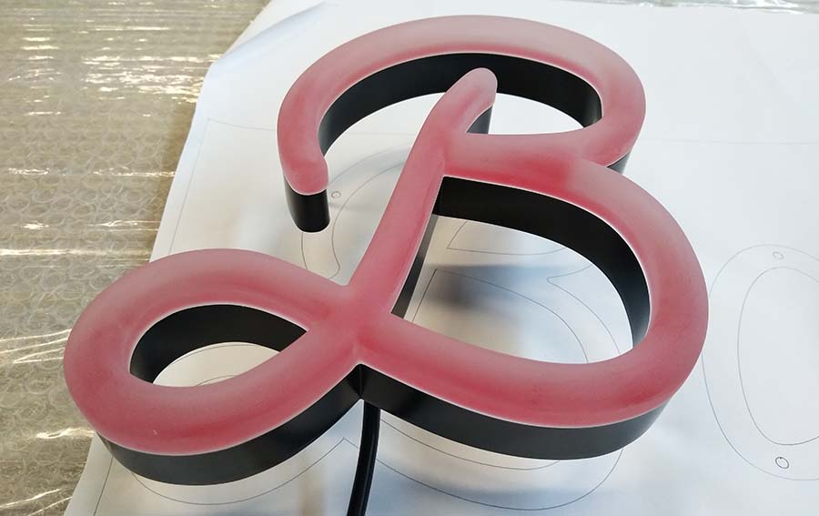 仿霓虹字的特點(diǎn)有哪些？