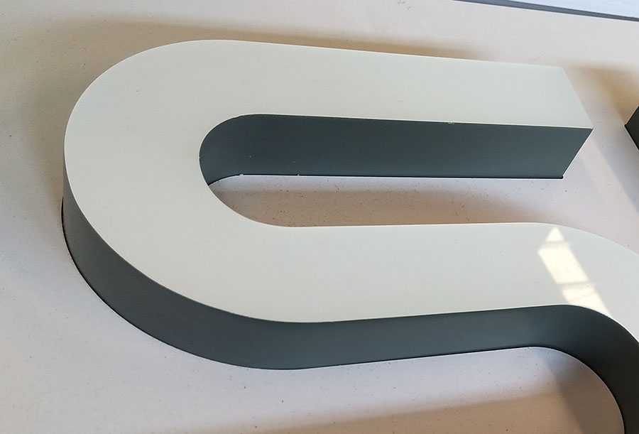 迷你字制作工藝應該滿足哪些條件？