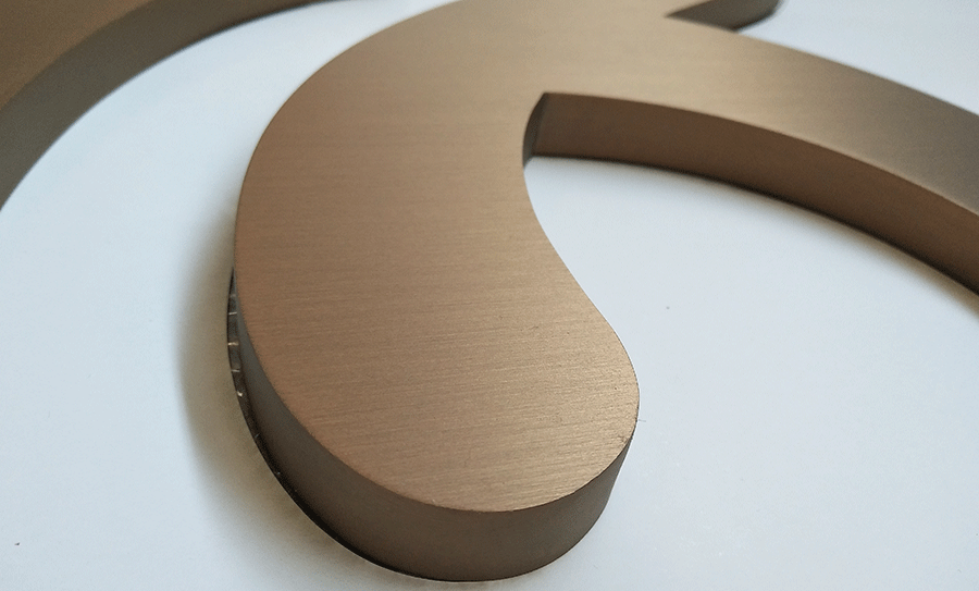 金屬?gòu)V告字三點(diǎn)注意事項(xiàng)有哪些？