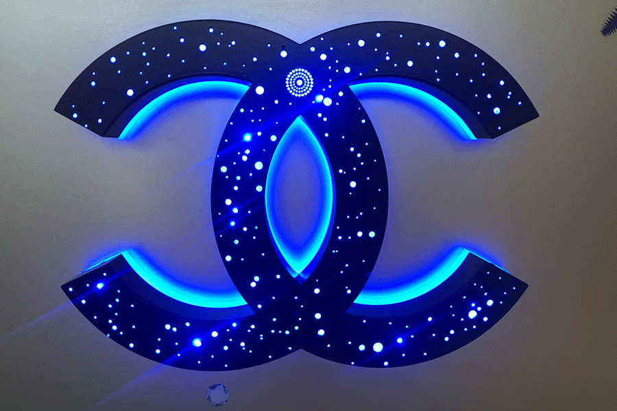 門頭發(fā)光字設(shè)計有哪些關(guān)鍵點？