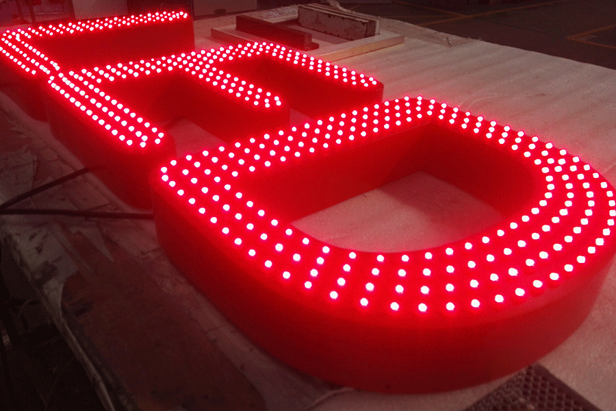 沖孔發(fā)光字安裝注意事項(xiàng)有哪些？