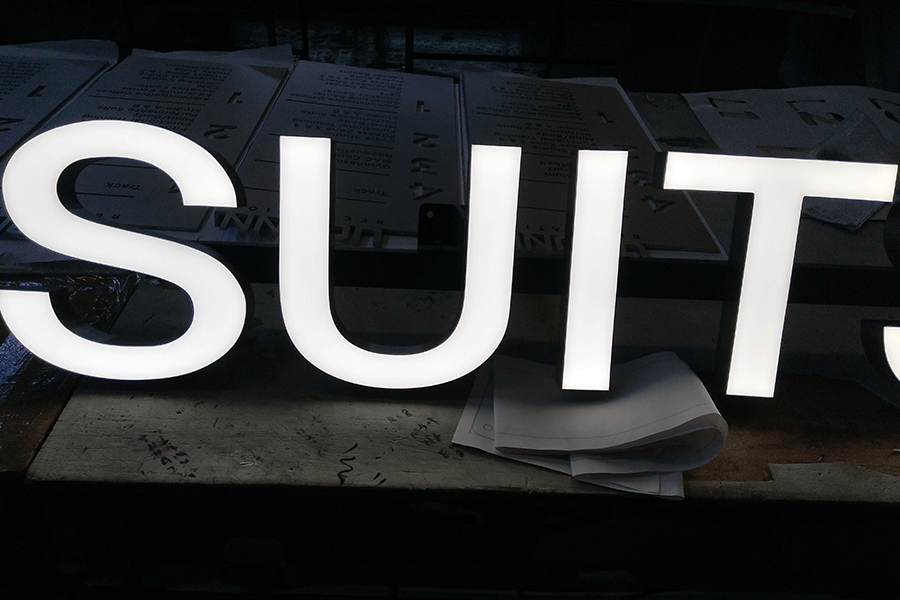 無邊發(fā)光字有什么優(yōu)勢(shì)和特點(diǎn)？