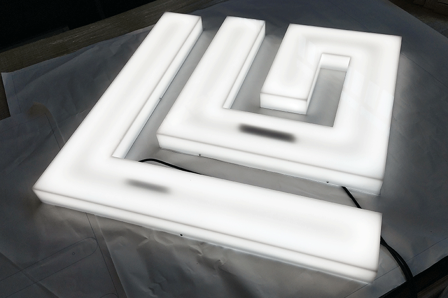 亞克力通體發(fā)光字為何如此受歡迎？