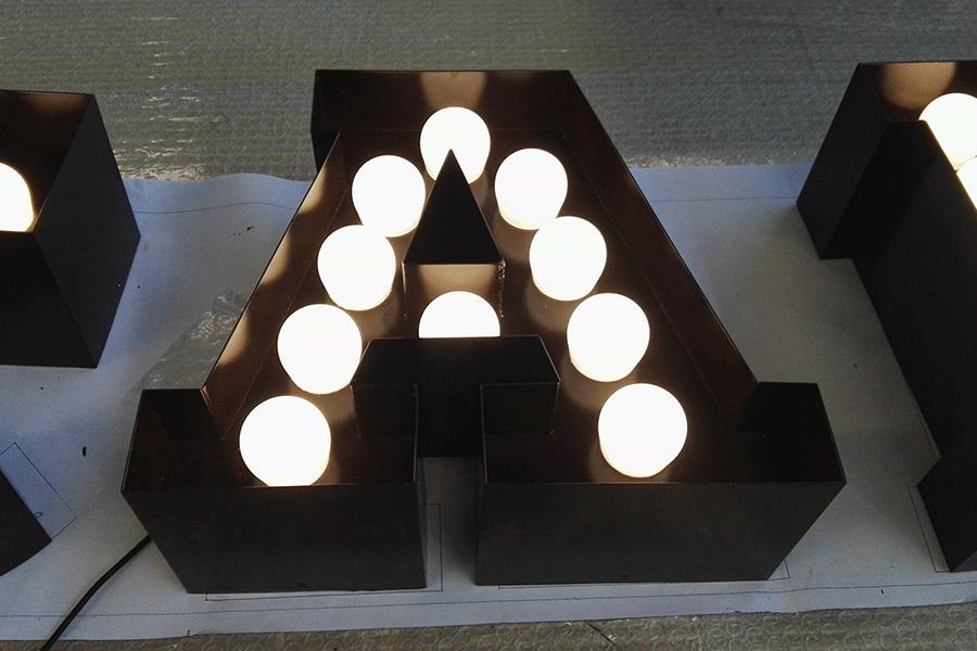 LED燈泡發(fā)光字制作流程步驟是怎樣的？