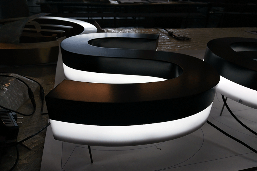 樓體發(fā)光字有哪些常用材質(zhì)？