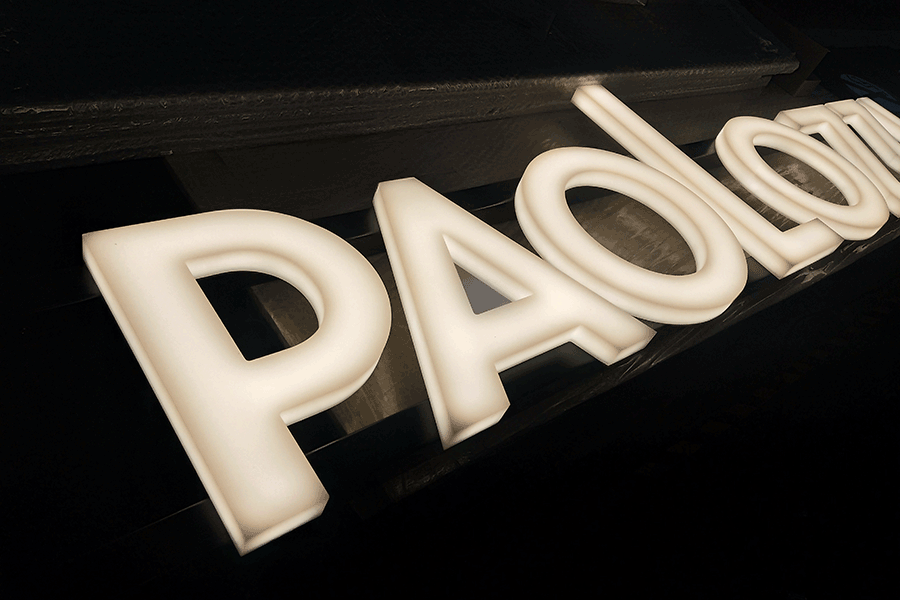 led迷你發(fā)光字制作有什么優(yōu)勢特征？